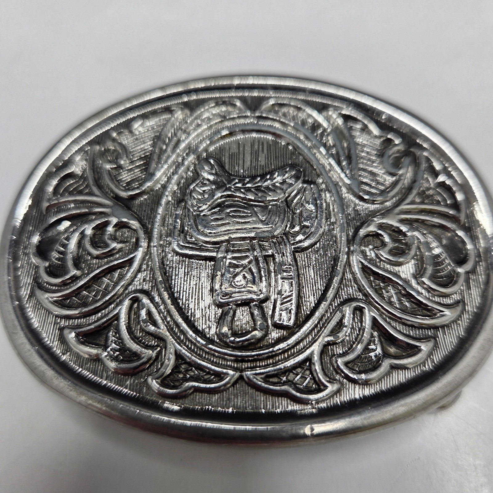 Avon Belt Buckle Vintage Western Horse Saddle Silver Tone Oval Scrollwork G7/67