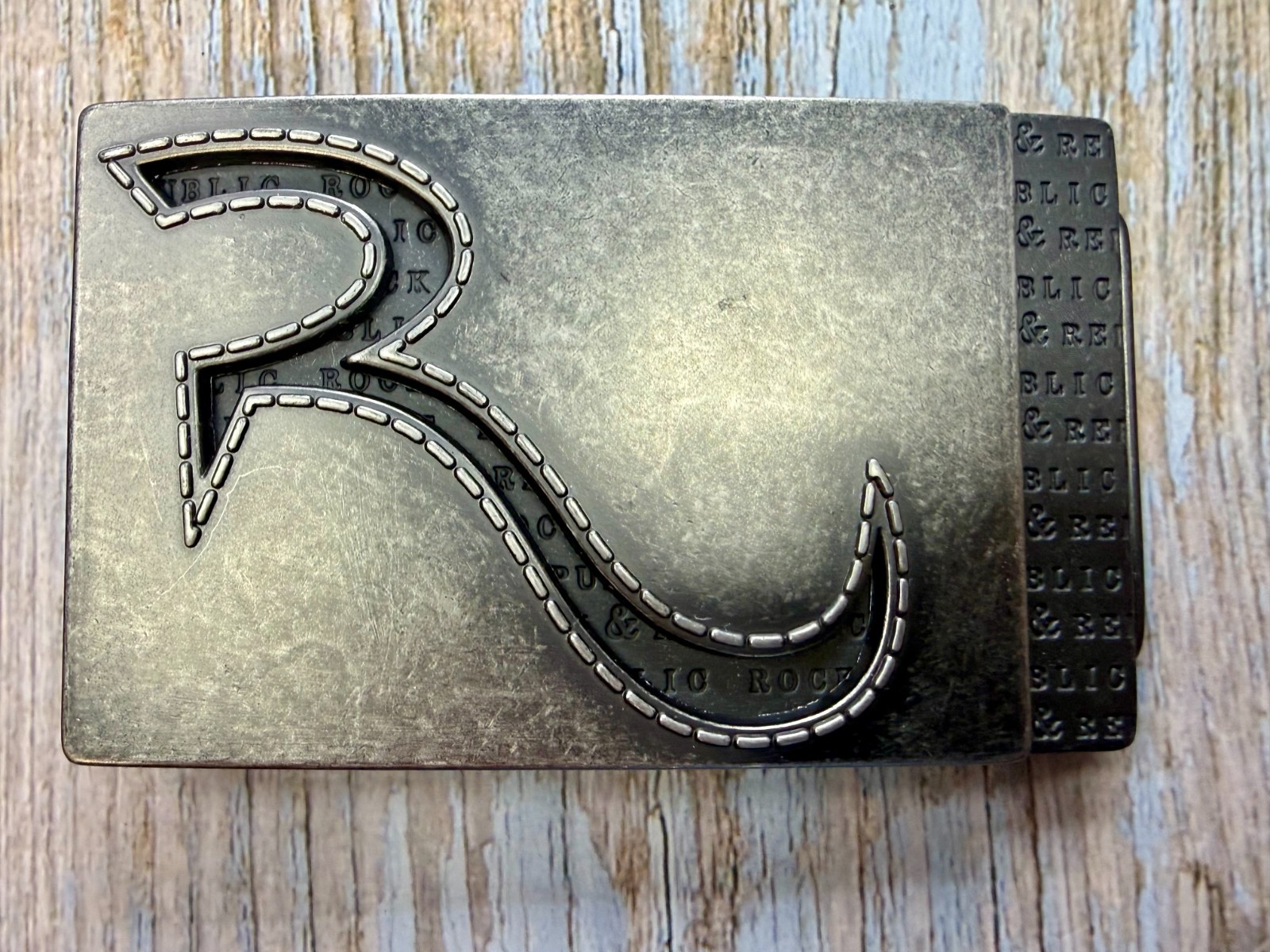 Rock & Republic R Logo America Jeans Brand Advertising Promotional Belt Buckle