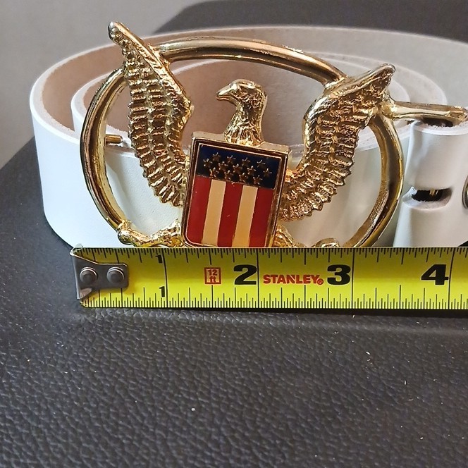 Elvis Presley Aloha From Hawaii American Eagle Buckle And White Leather Belt.