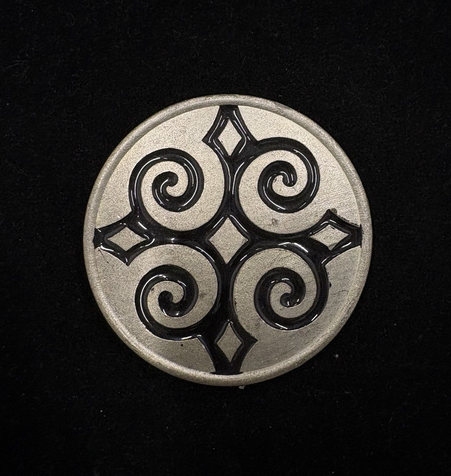 Vintage Doctor who “Seal of Rassilon “ belt buckle” black finish RARE