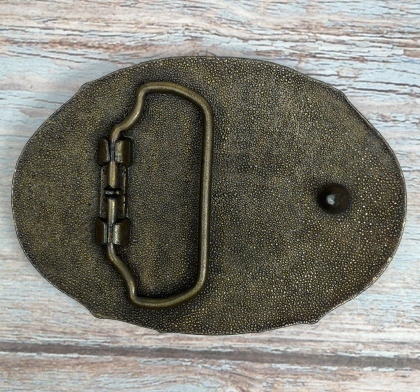 Crown Royal Men’s Oval Gold Metal Western Belt Buckle Logo Vintage Bronzetone