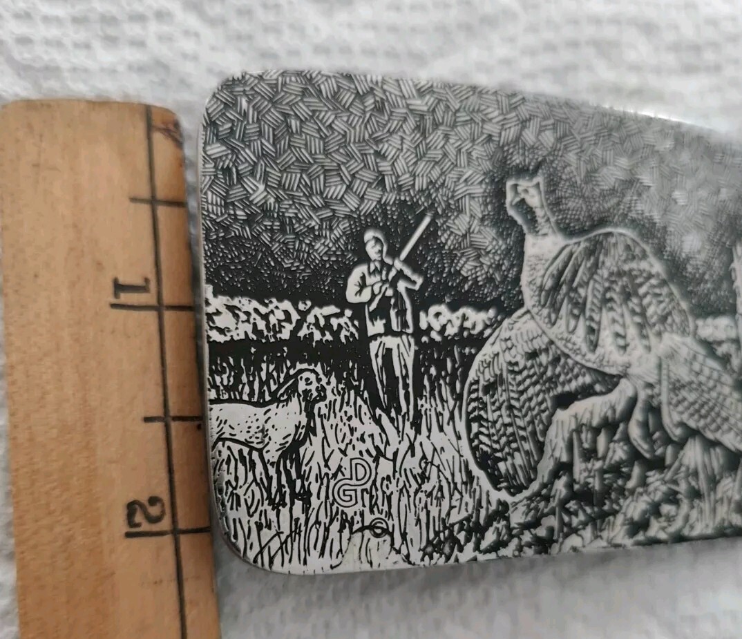 EXQUISITE SILVER TONE QUAIL HUNTING SCENE BELT BUCKLE BY DG