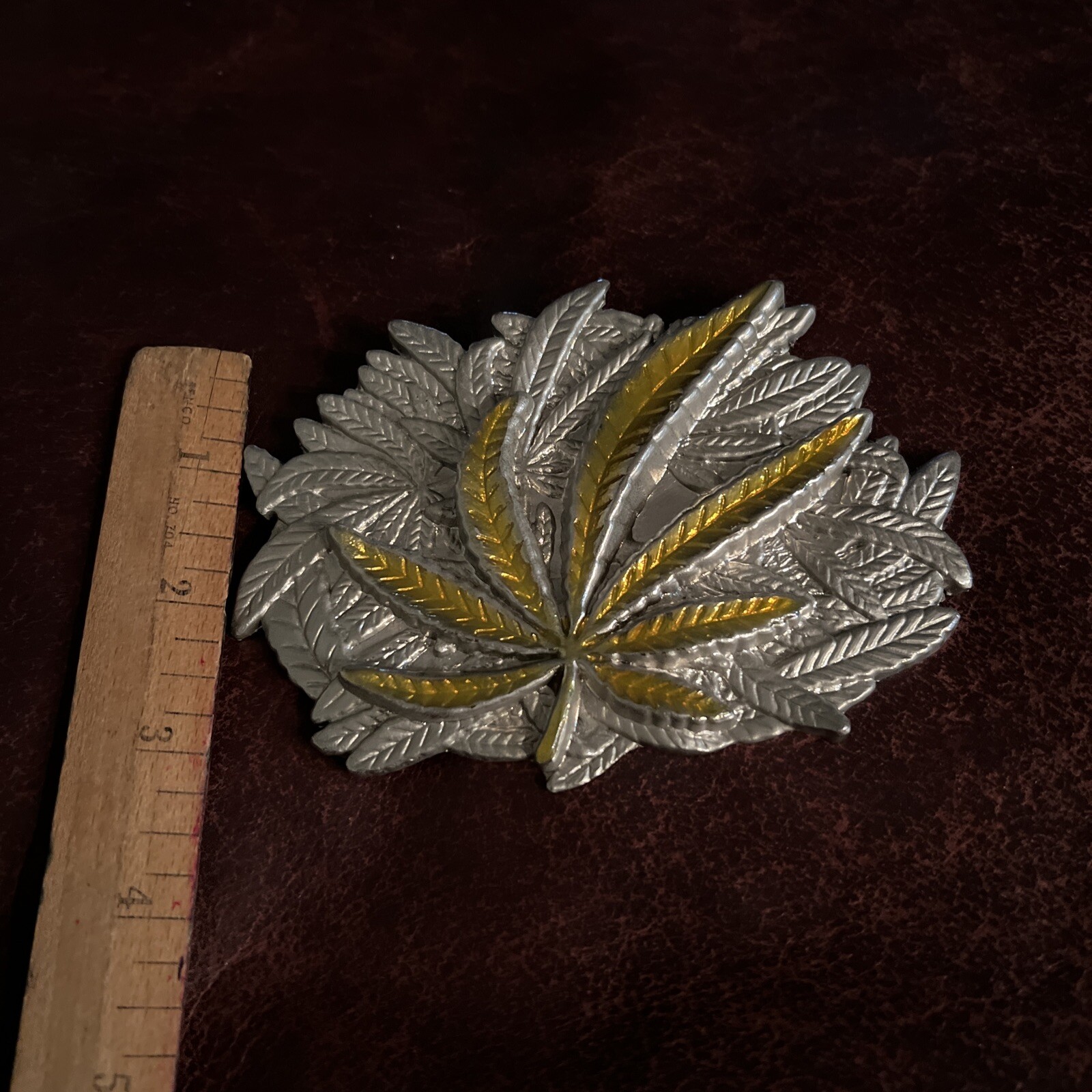 Marijuana Leaf Belt Buckle Pot Leaf Gloss NOS