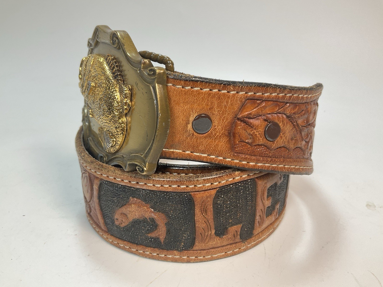 Vintage 1978 Raintree Bass Fish Buckle USA Leather Belt Brass Bronze Men’s