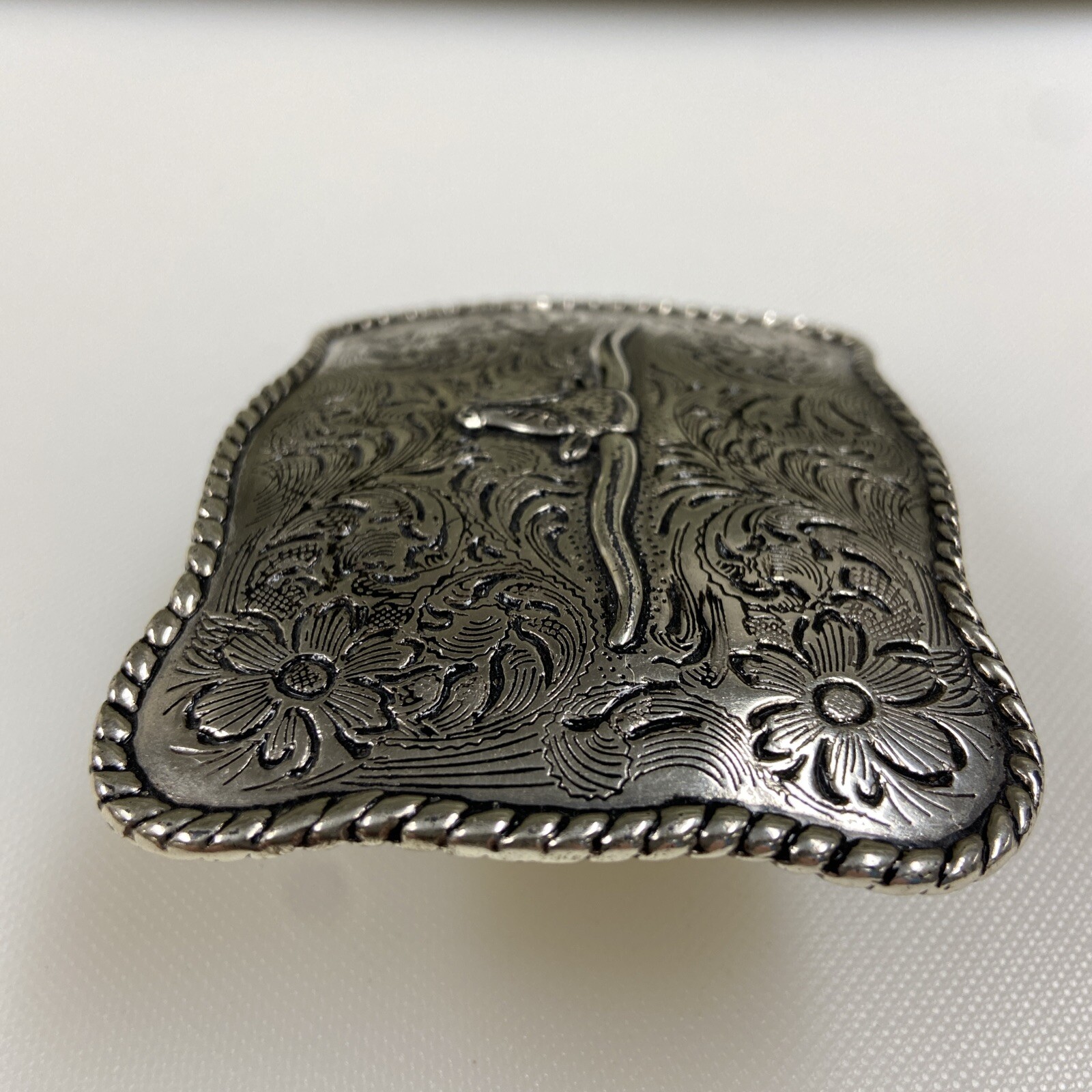 8540A Scalop Edge Longhorn Steer Belt Buckle for 1 1/2&Prime; Belt Max. 3 5/8&Prime;x2 5/8&Prime;