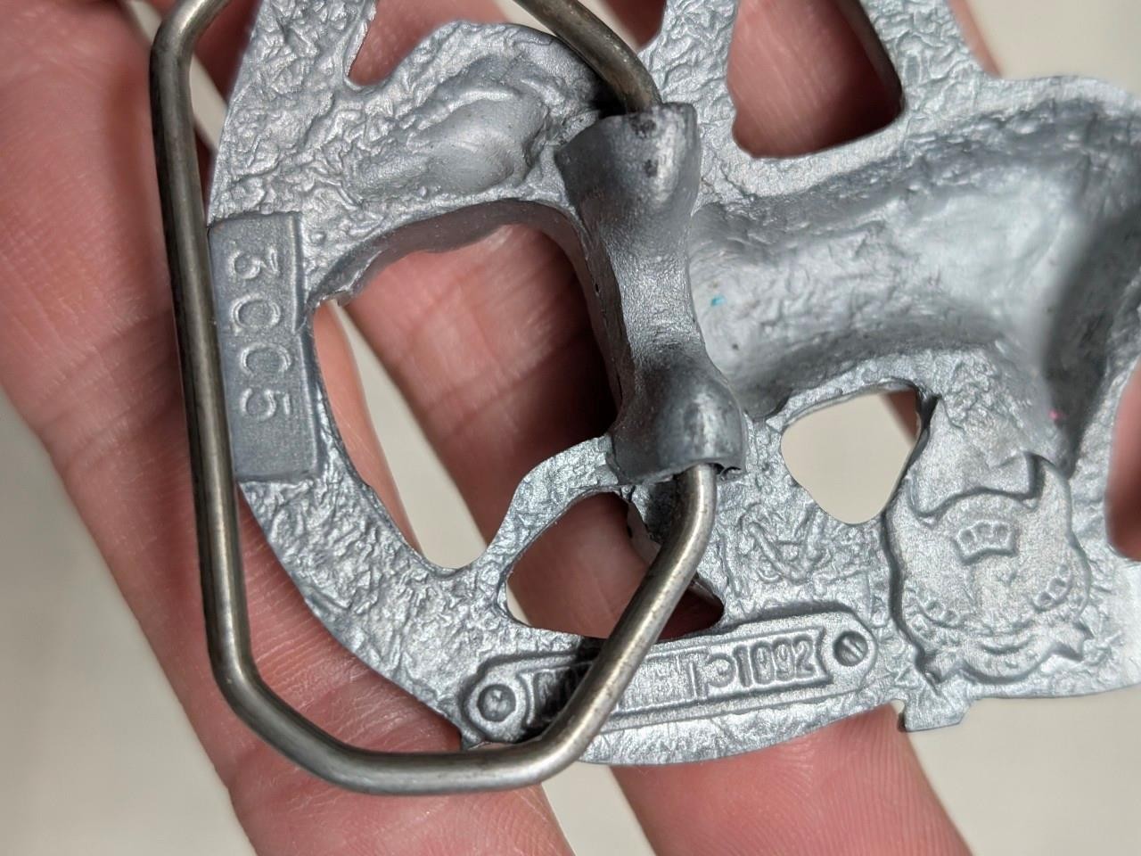vintage HORSE belt buckle HORSESHOES cowboy WESTERN mustang PEWTER rodeo