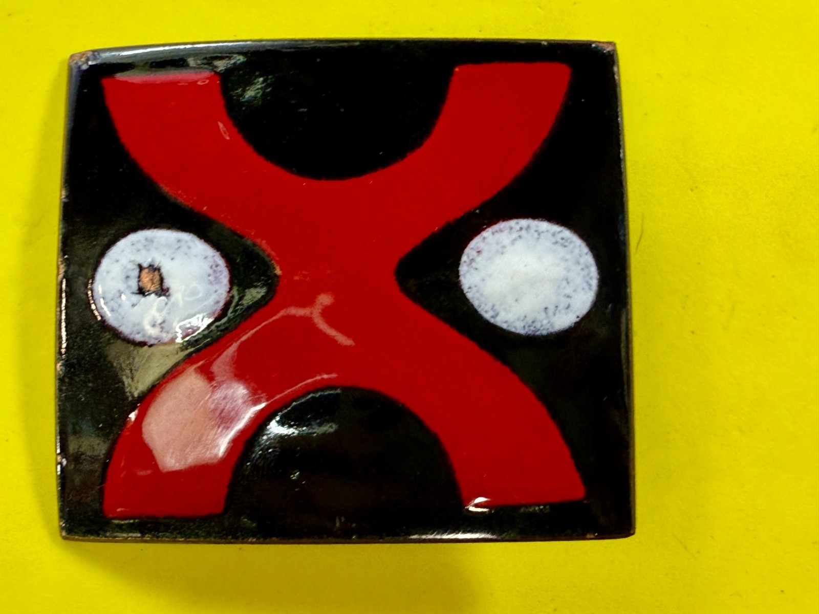 X Logo? Pattern Red Black Enamel Artisan? Vintage Belt Buckle