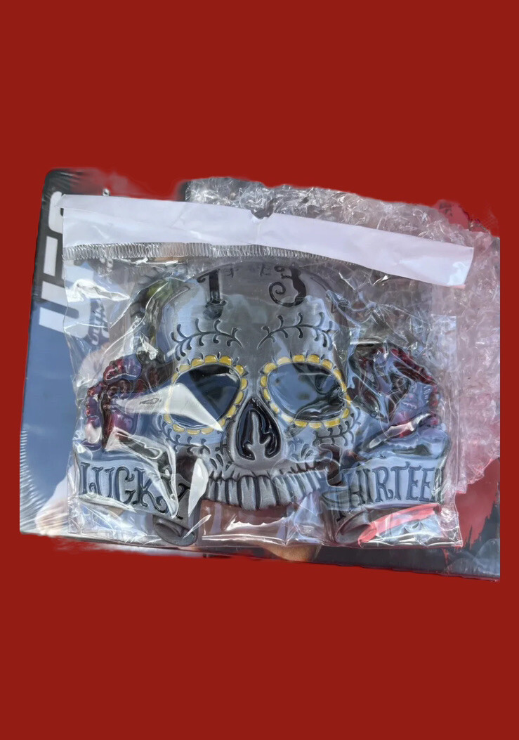 Lucky 13 Lg Skeleton Reproduction Skull Head Lg Eyes Belt Buckle 3 3/8&Prime; X 4 1/2&Prime;