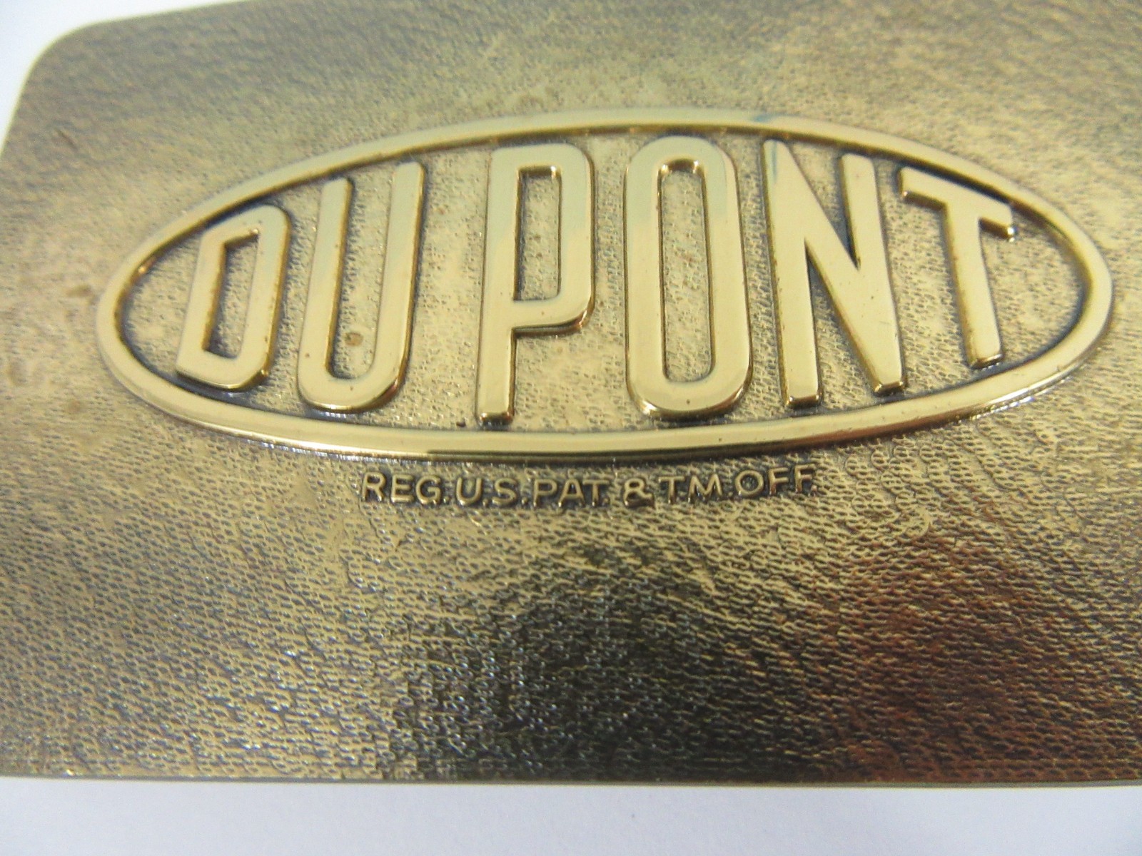 Vintage 1960&rsquo;s DuPont Solid Brass Metal Belt Buckle – Western Style