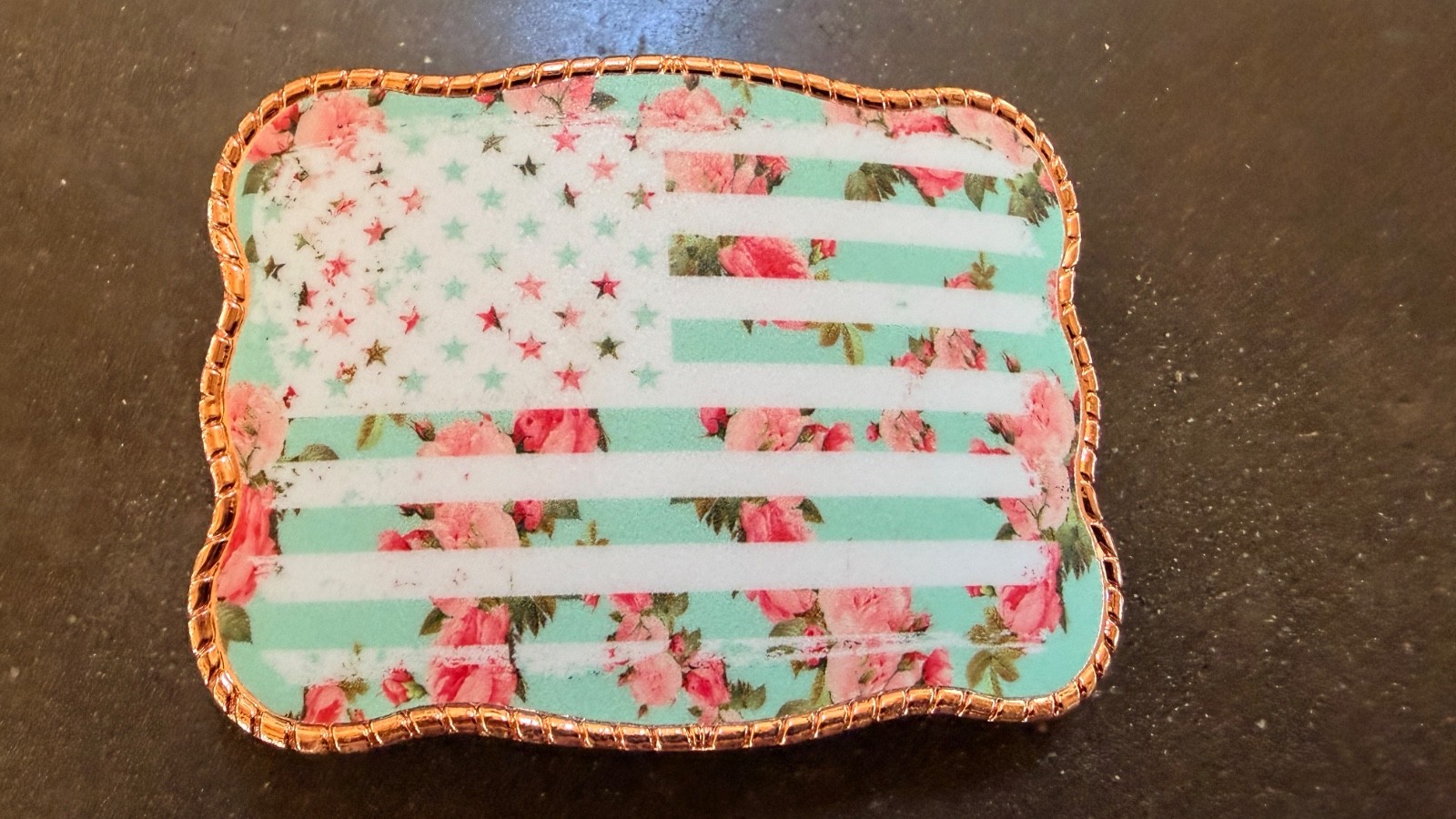 BUCKLE WALLET. FLORAL FLAG w/ROSE GOLD ROPE EDGING. HOLDS ID, CARDS & MONEY!