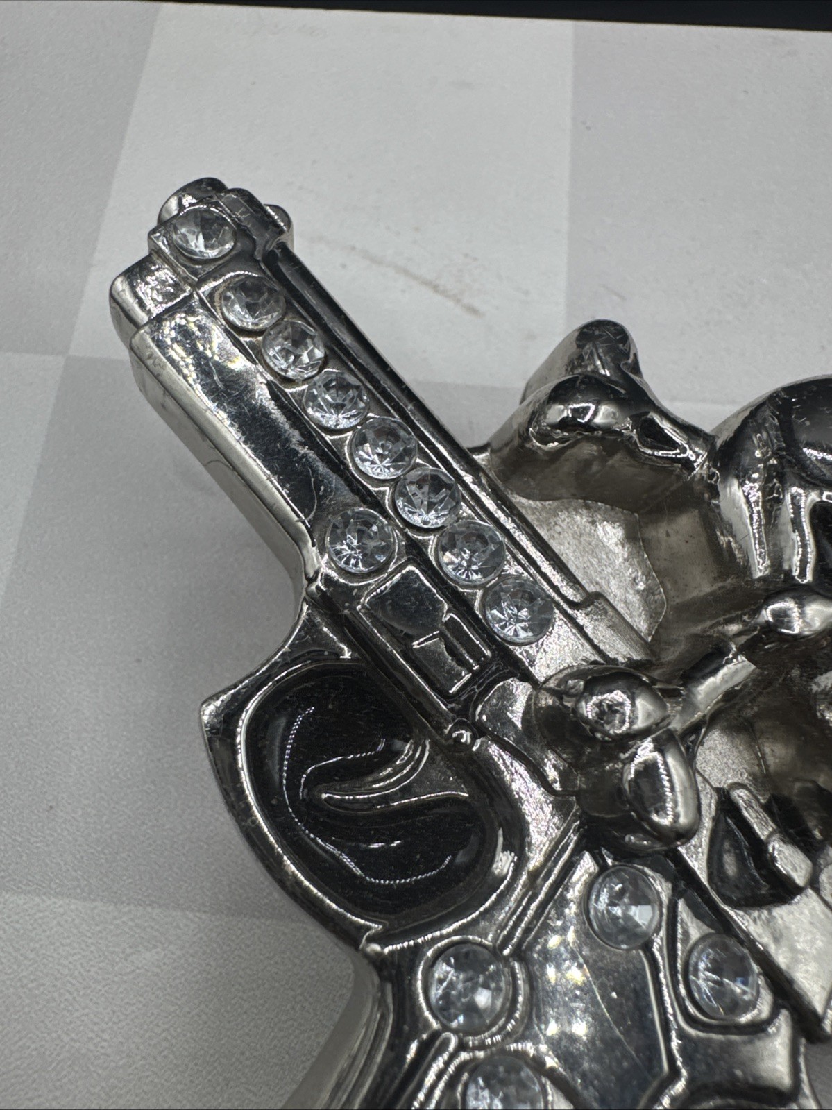 Rockin Rebel / Jeweled Skull And Guns Buckle / Rhinestones Belt Unisex 4”X3.5”
