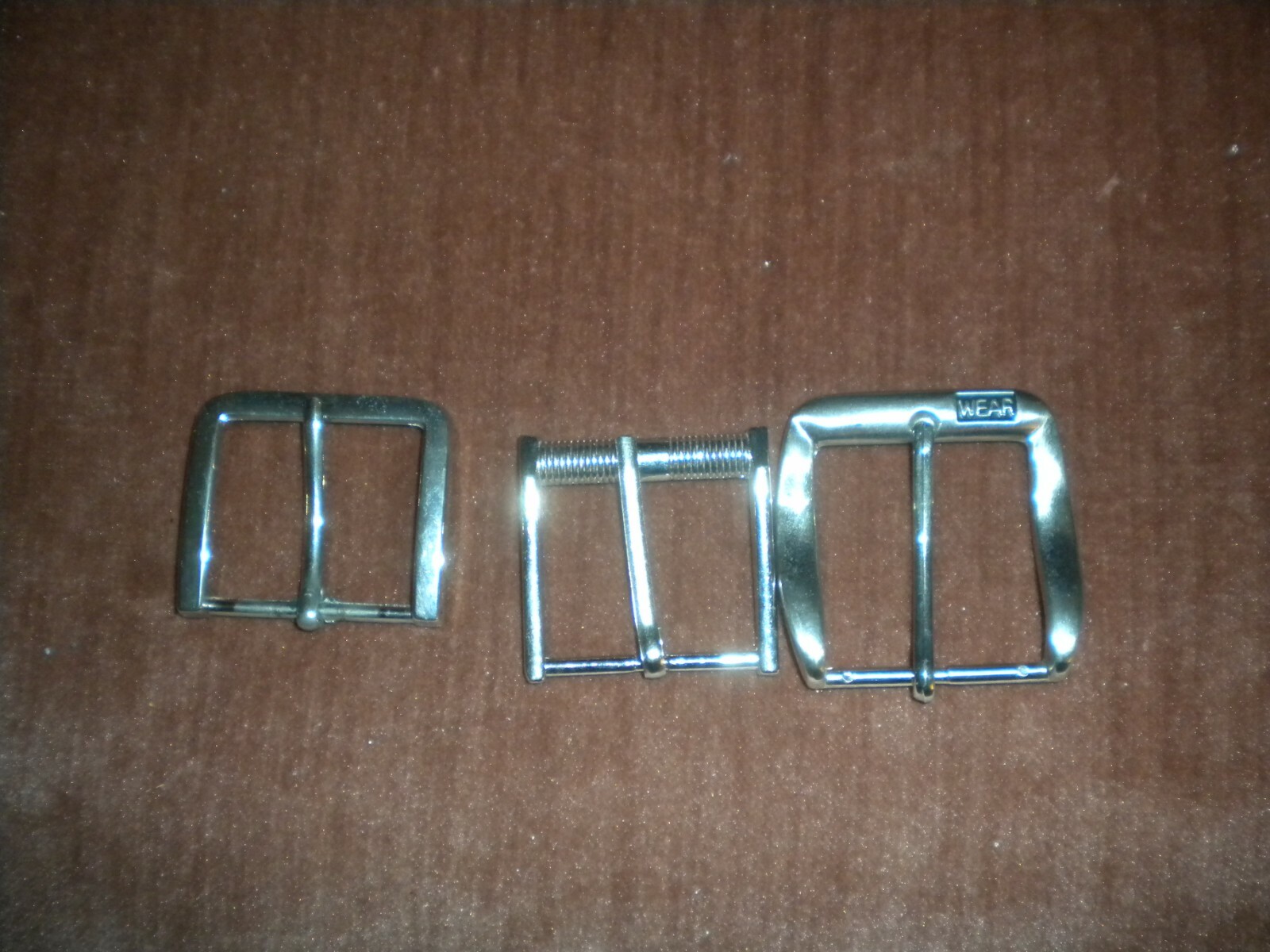 LOTS OF 3 SILVER COLOR REGULAR BUCKLE FOR 1 1/2 IN WIDE BELT