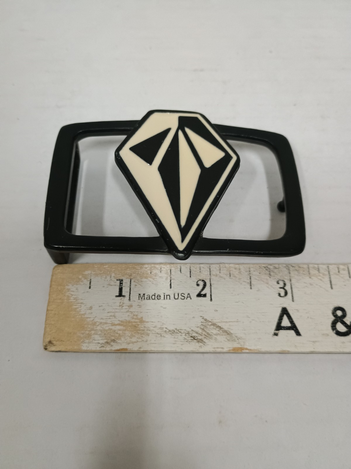 VOLCOM Belt Buckle Vintage Black And White Stone Liberation