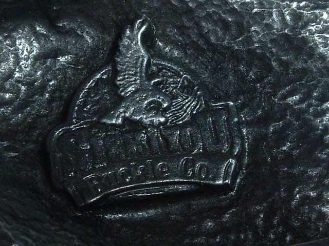 VINTAGE SISKIYOU BUCKLE CO. AMERICAN BALD EAGLE PEWTER ENAMEL BELT BUCKLE