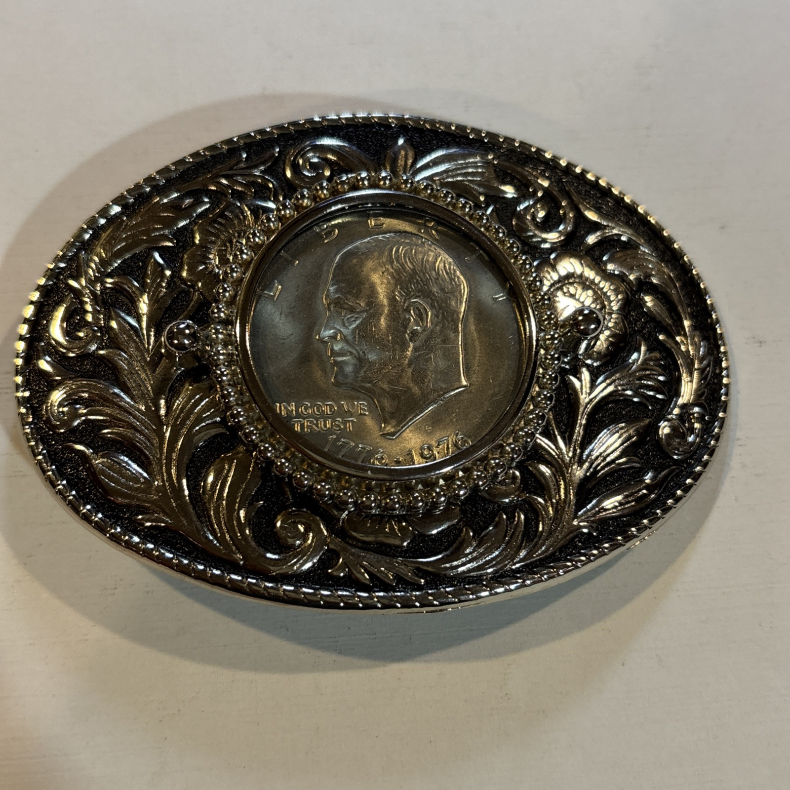 Vintage 1776-1976 Bicentennial Eisenhower Dollar Coin Denver Mint Belt Buckle