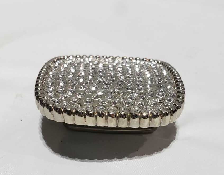 CLEAR CRYSTALS ART FASHION SILVERTONE BELT BUCKLE B FUSSY