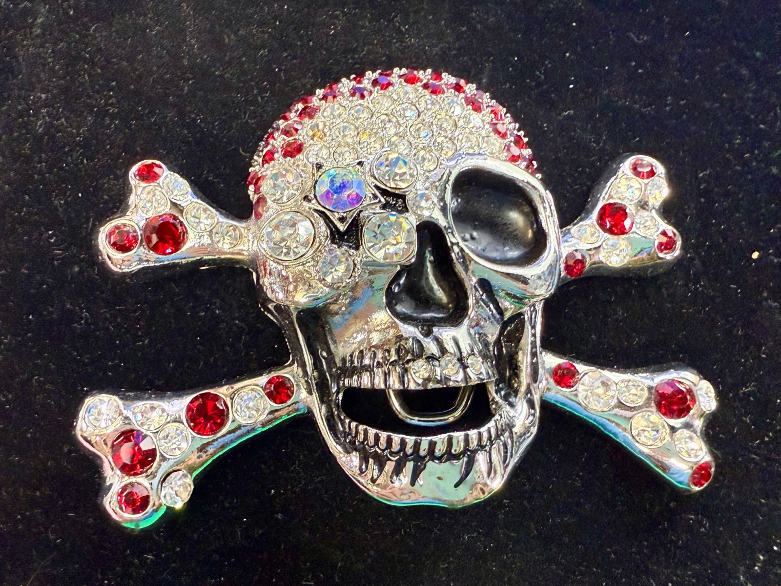 Pirate Skull Head Crossbones Red Clear Rhinestone Covered Costplay Belt Buckle