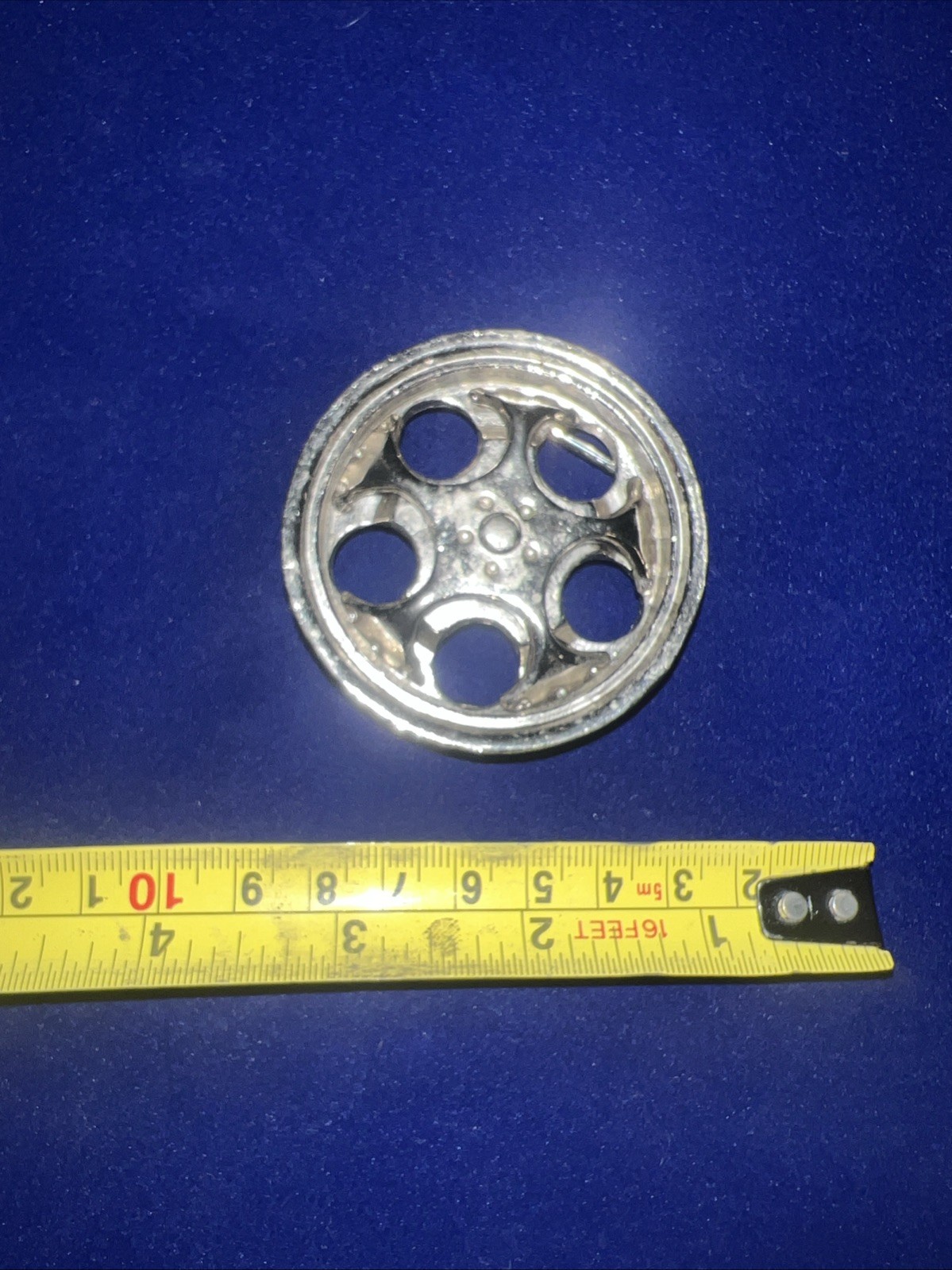 Spinning Rim/ Wheel Chrome Belt Buckle