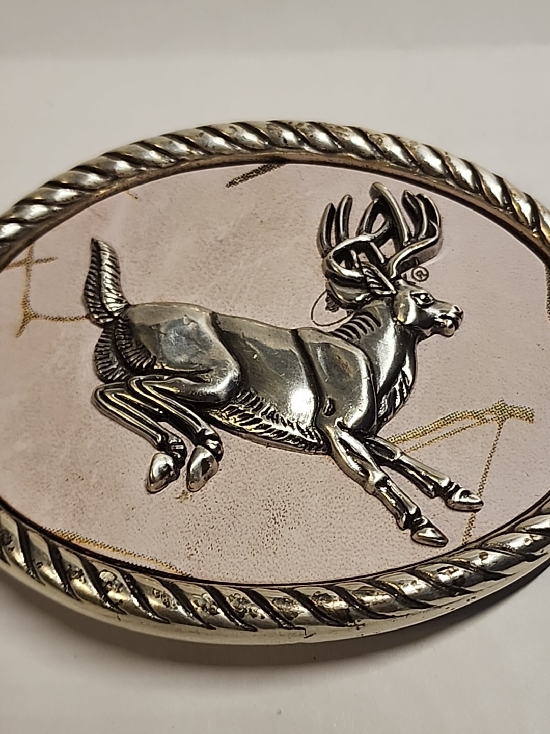 Nocona Belt Buckle Camo Deer Rope Edge Silver Tone Oval Leaping White Tail