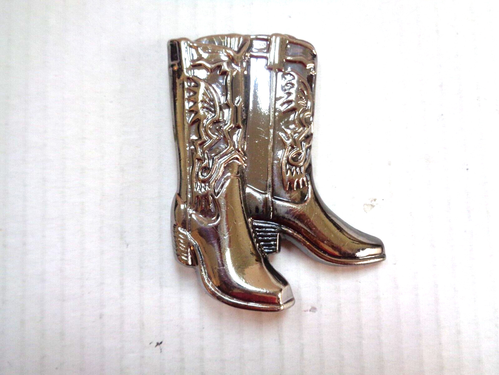MENS BELT BUCKLE COWBOY BOOTS DESIGN SILVER TONE SIZE 3.5 X 3 MADE IN USA