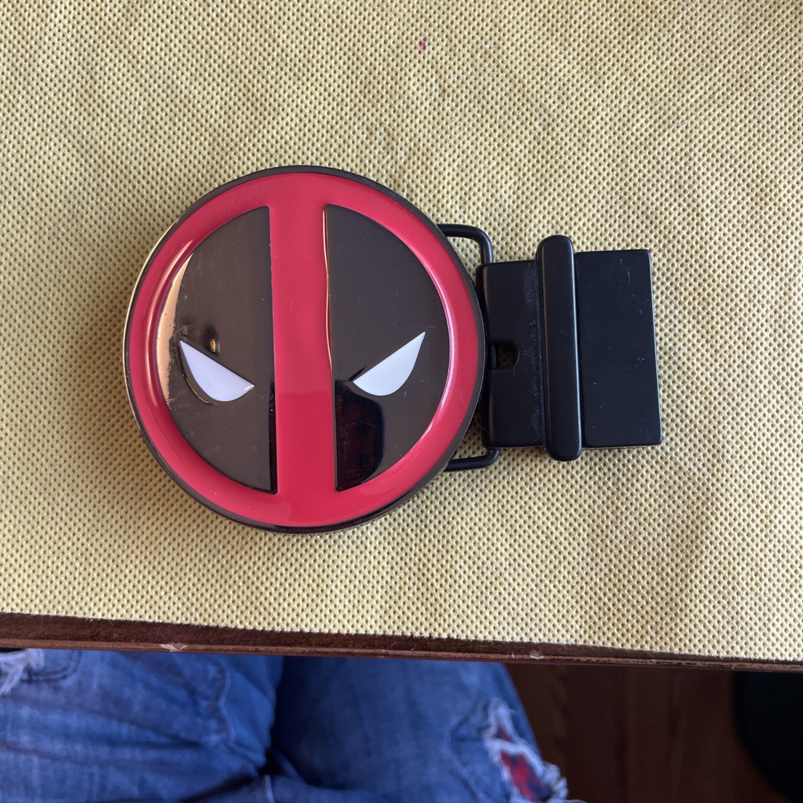 Marvel Heroes Deadpool Graphic Belt Buckle Black Red Clamp Closure Anchor