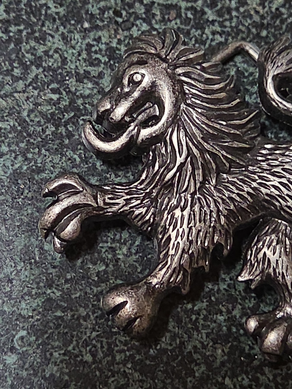 Belt Buckle Silver Tone Lion Heraldic Retro Vintage