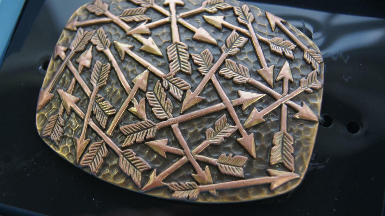Nocona Western HAMMERED EDGE Belt Buckle Brass Copper Arrows 37714