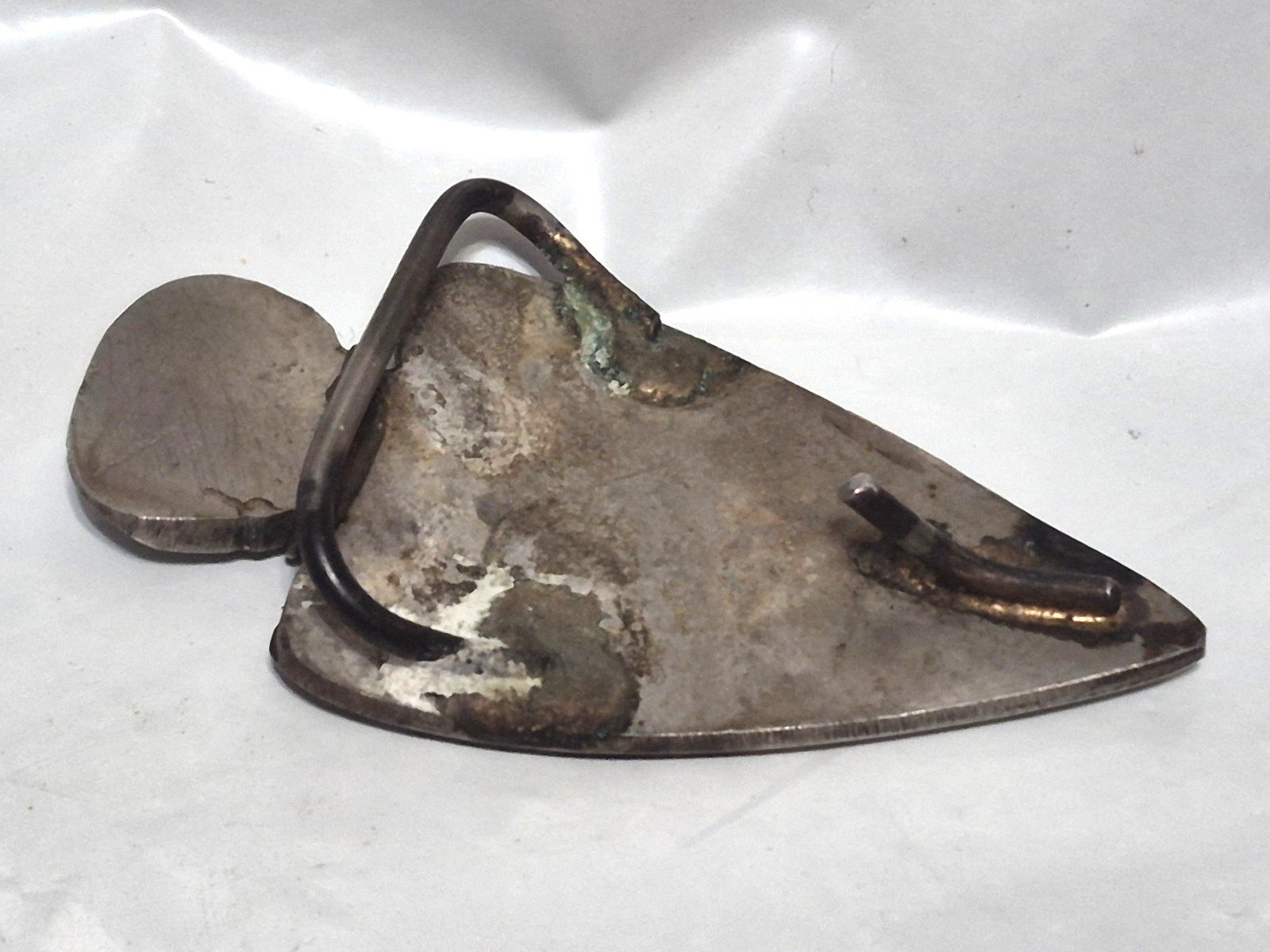 Vintage Silver tone Handcrafted Etched Arrowhead Belt Buckle