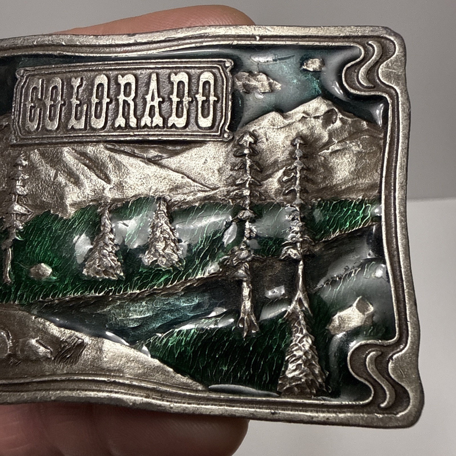 VTG 1976  » COLORADO  » BERGAMOT Brass Works Enamel DIX Leather BELT BUCKLE – NICE