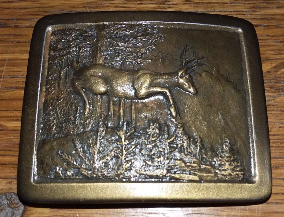 1977 Indiana Metal Craft WHITE TAIL DEER Brass belt buckle 2.25 x 2.75 ..MINTY!
