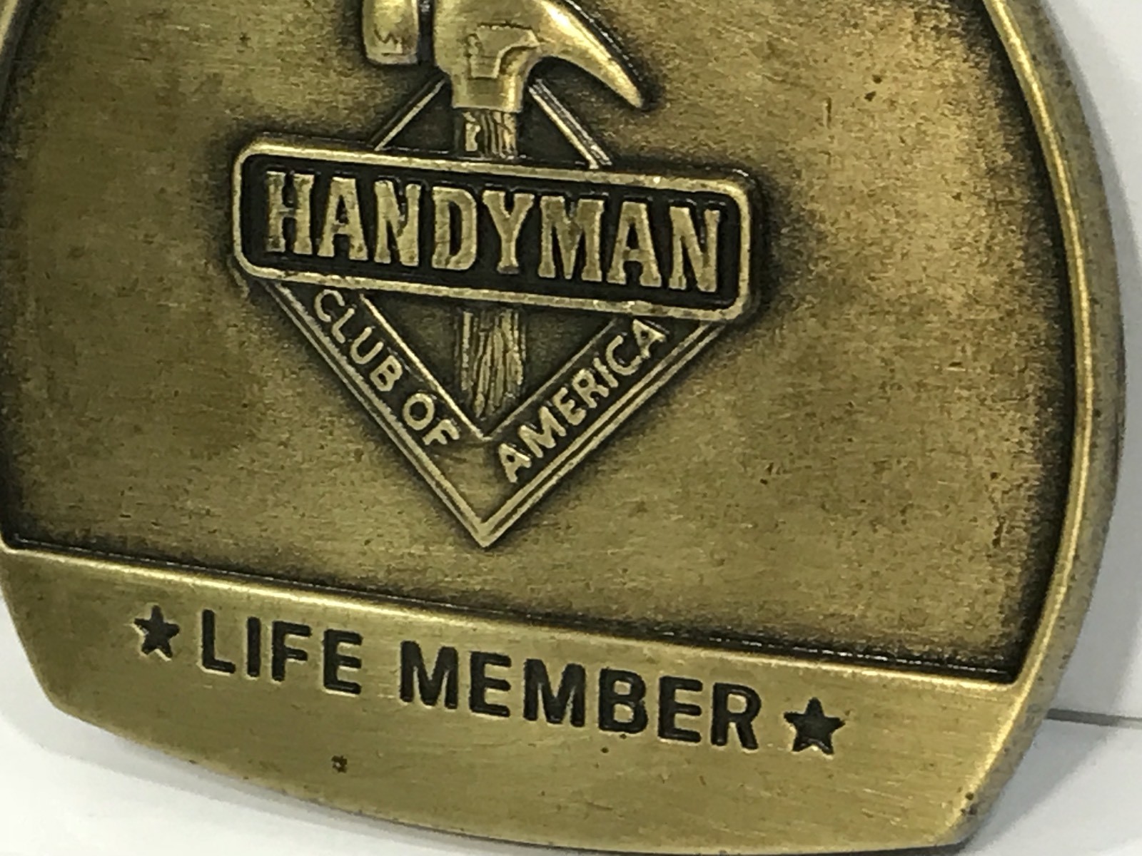 1996 Belt Buckle Handyman Club Of America Life Member Hammer 3 Inch