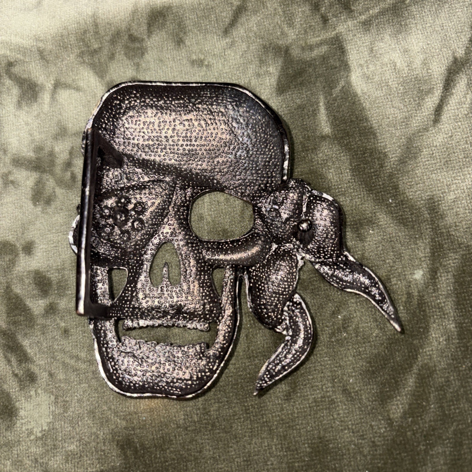 Skull Pirate Belt Buckle One Eyed Willie Brass Color