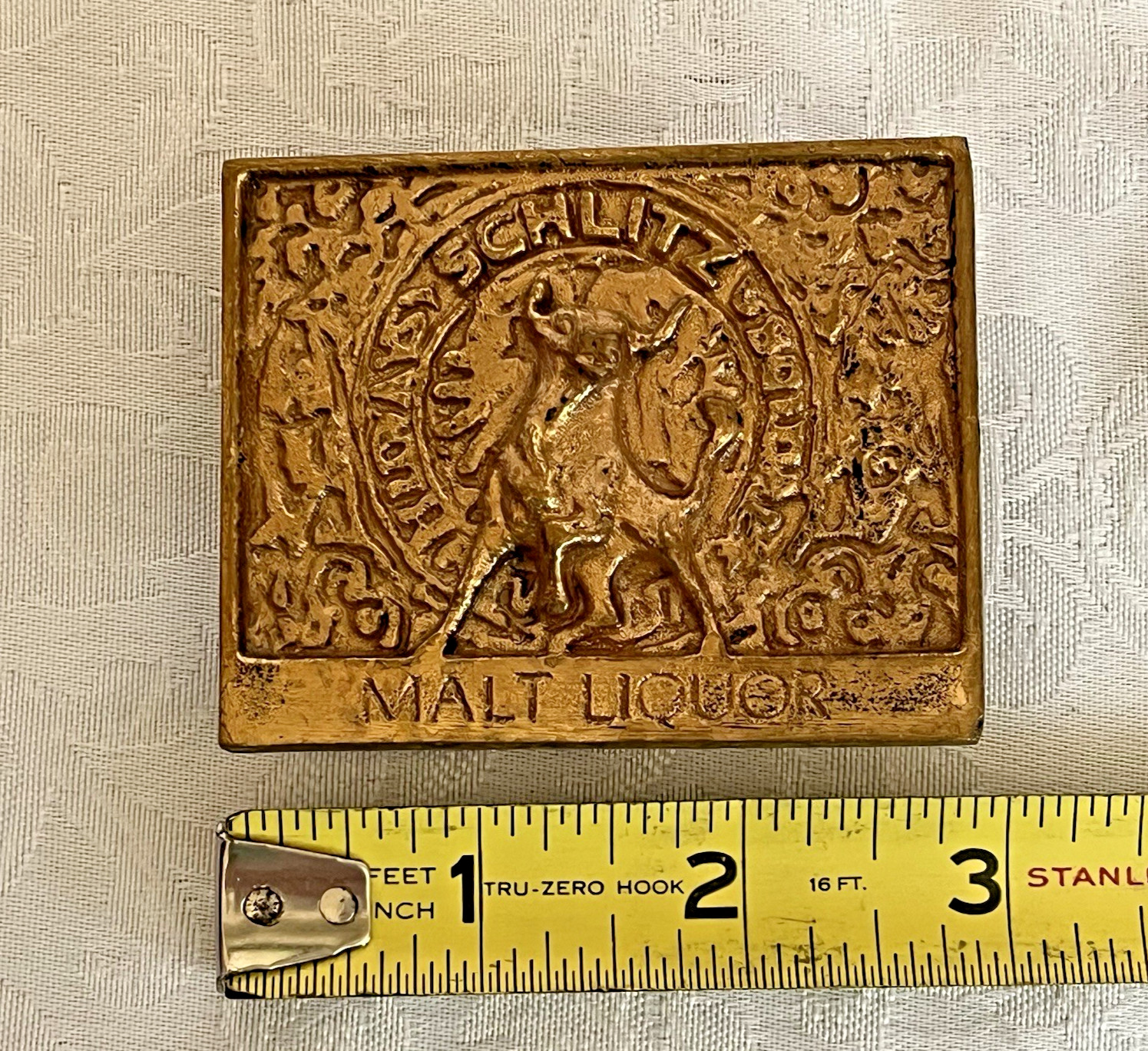 Vintage Schlitz Malt Liquor Belt Buckle Brass Tone Bull Beer Advertising