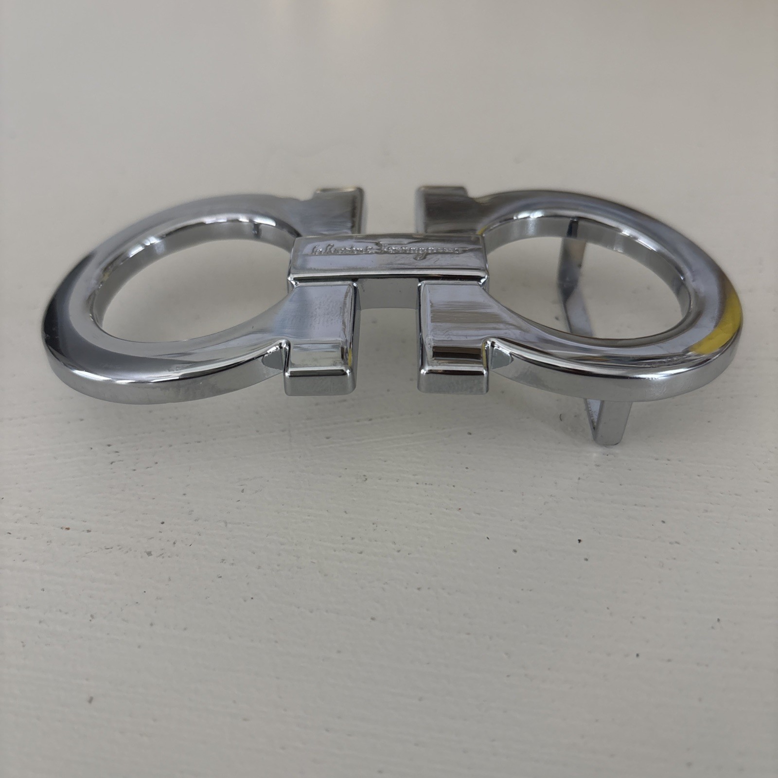 Salvatore Ferragamo Silver Tone Belt Buckle For 2 Inch Belts – Good