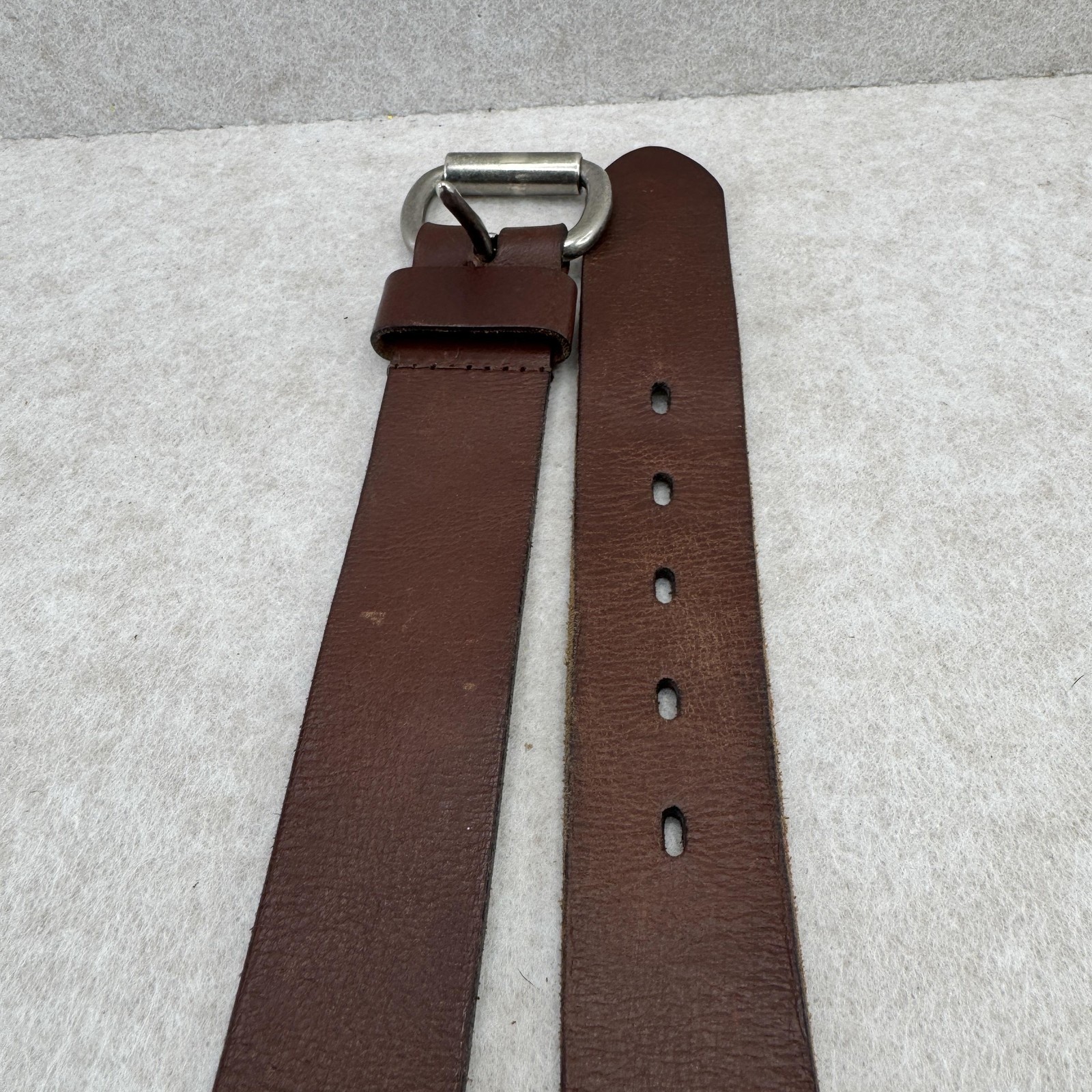 RedHead Belt Mens Size 34 Brown Leather Work Buckle Distressed Worn Classic