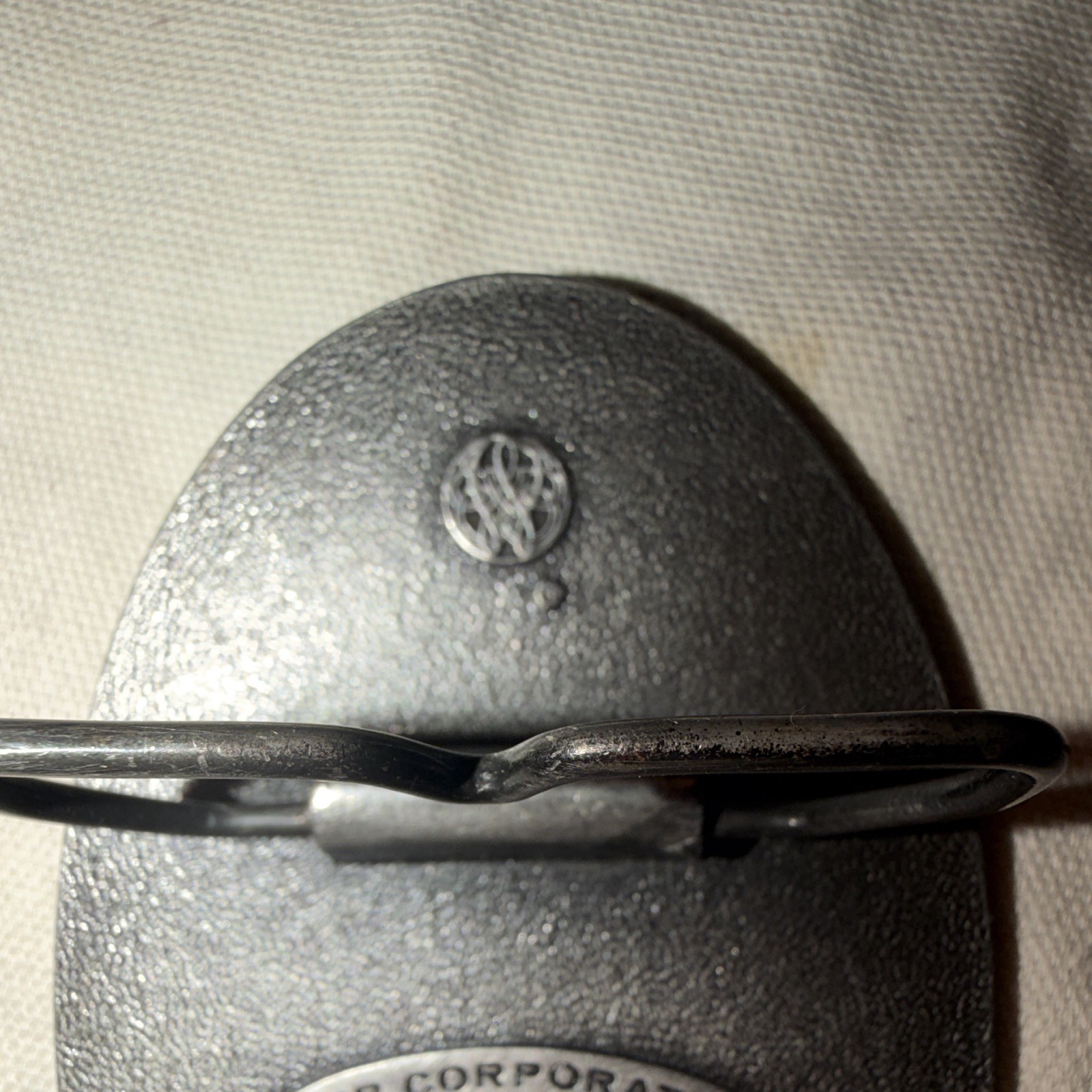 Vintage STP Corporation Advertising Belt Buckle Silver Tone Auto Racing Promo