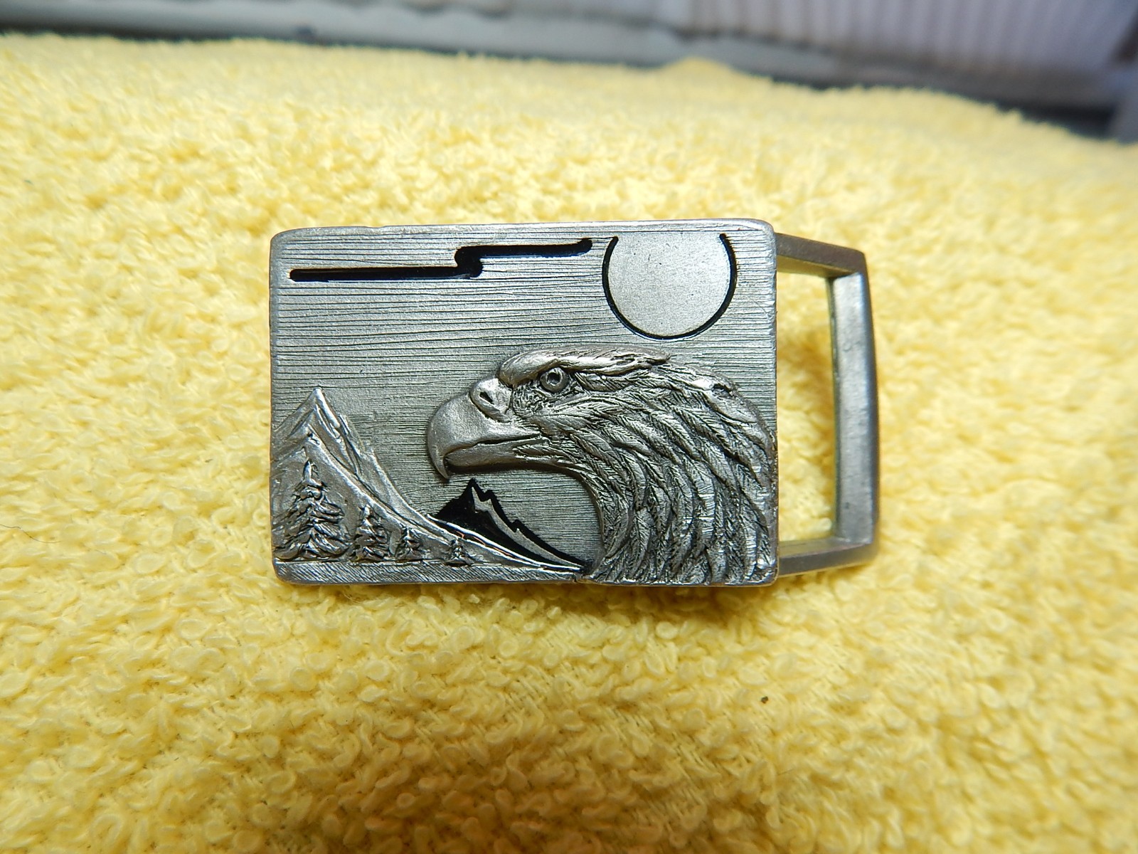 Vintage 1998 Siskiyou Buckle Co. »Oregon » SB3 #980173 Embossed Eagle Buckle