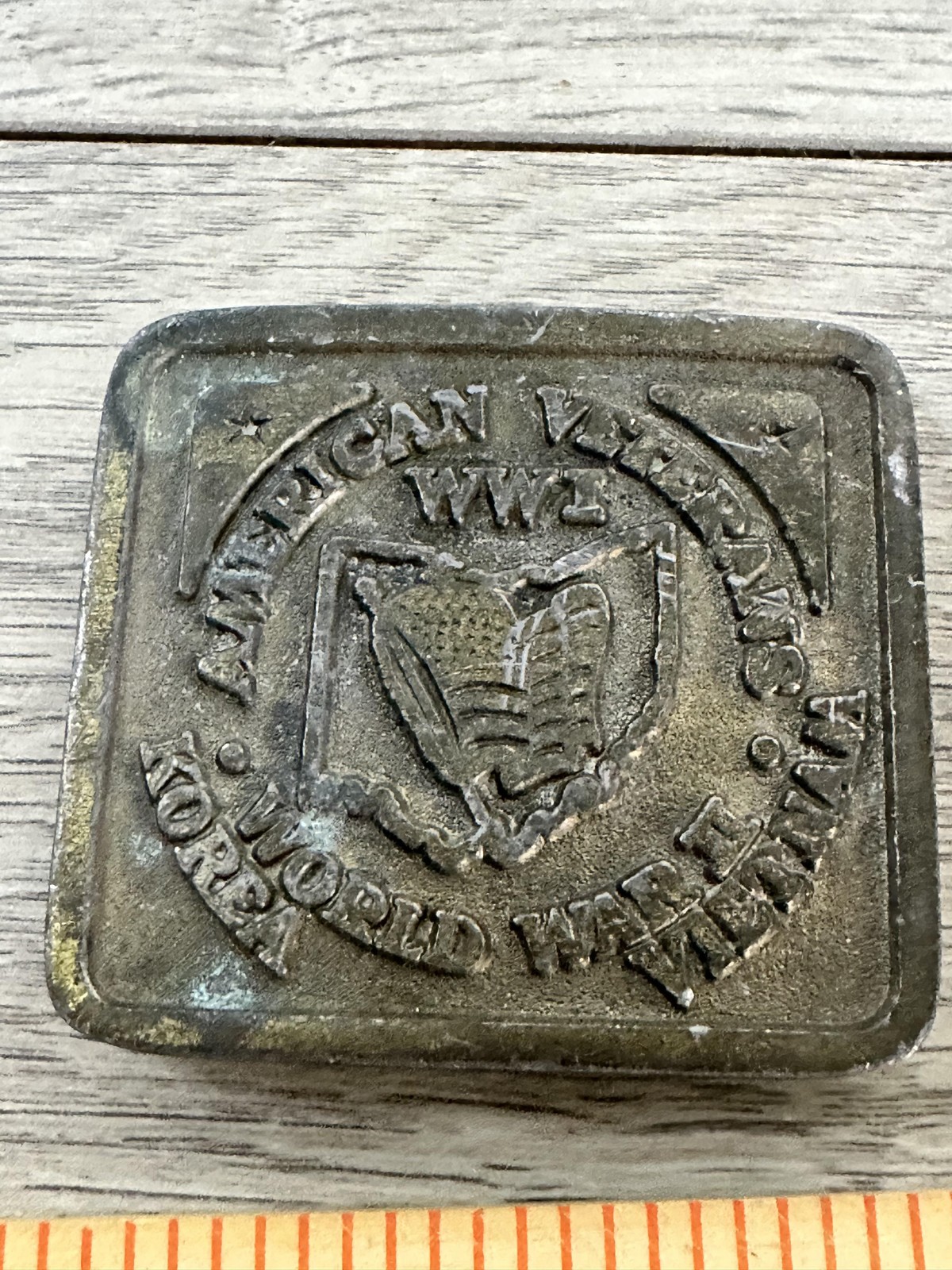 VTG Daleco Veterans WW1 Korea Vietnam Mens Belt Buckle Brass Tone broken peg