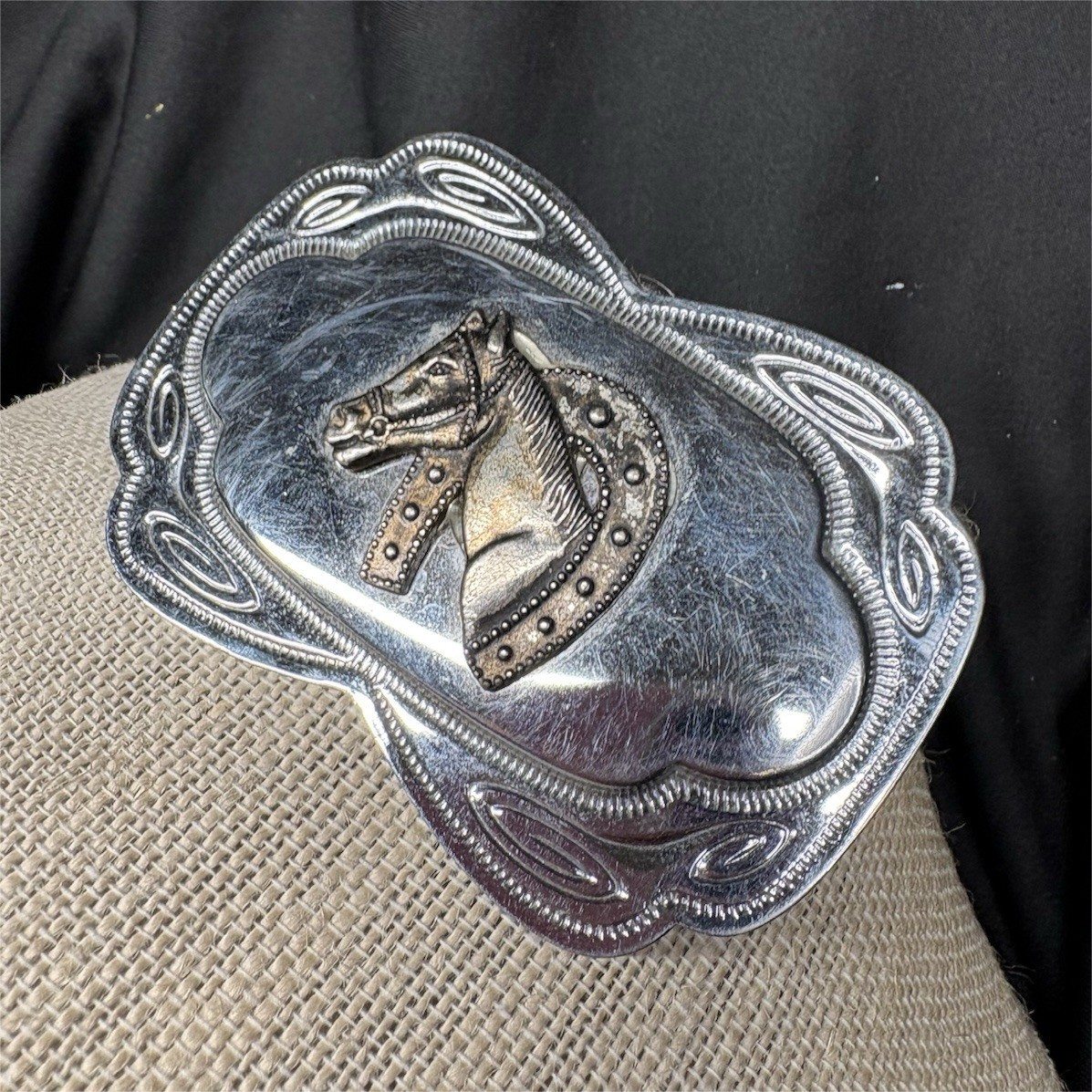 Vintage Western Horse Head & Horseshoe Belt Buckle Silver Tone Repair Needed