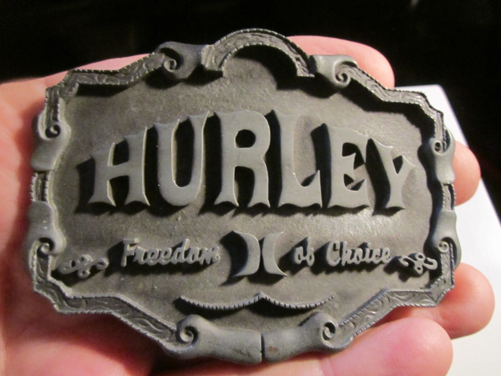 VINTAGE HURLEY FREEDOM OF CHOICE BELT BUCKLE – GW-13