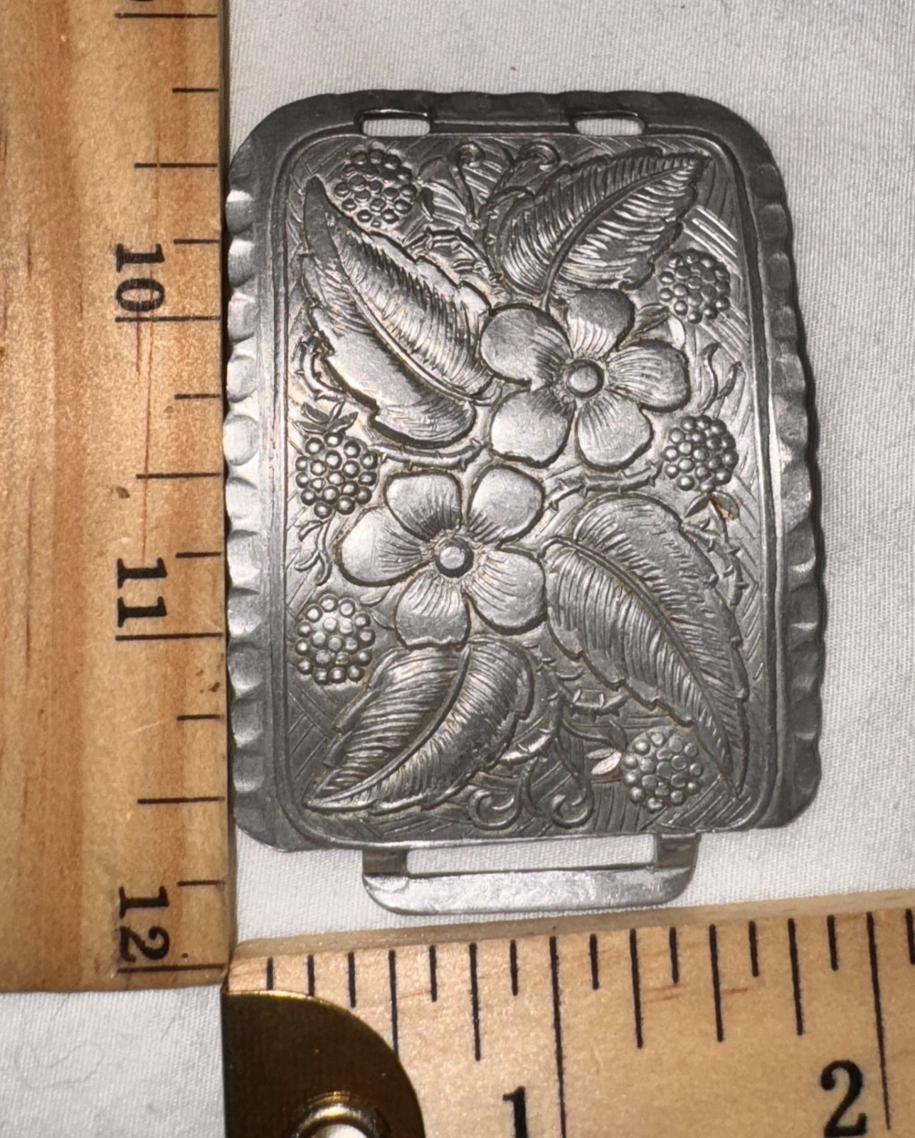 Vintage Stamped Metal Floral Belt Buckle Set 5 Pcs Decorative concho