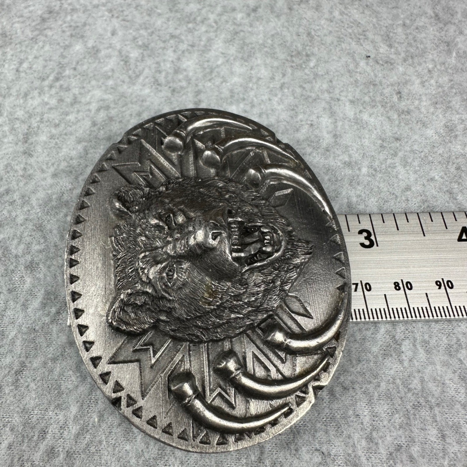 Vtg 1991 Siskiyou Buckle Co Grizzly Bear Claws Pewter Belt Buckle V-92 USA