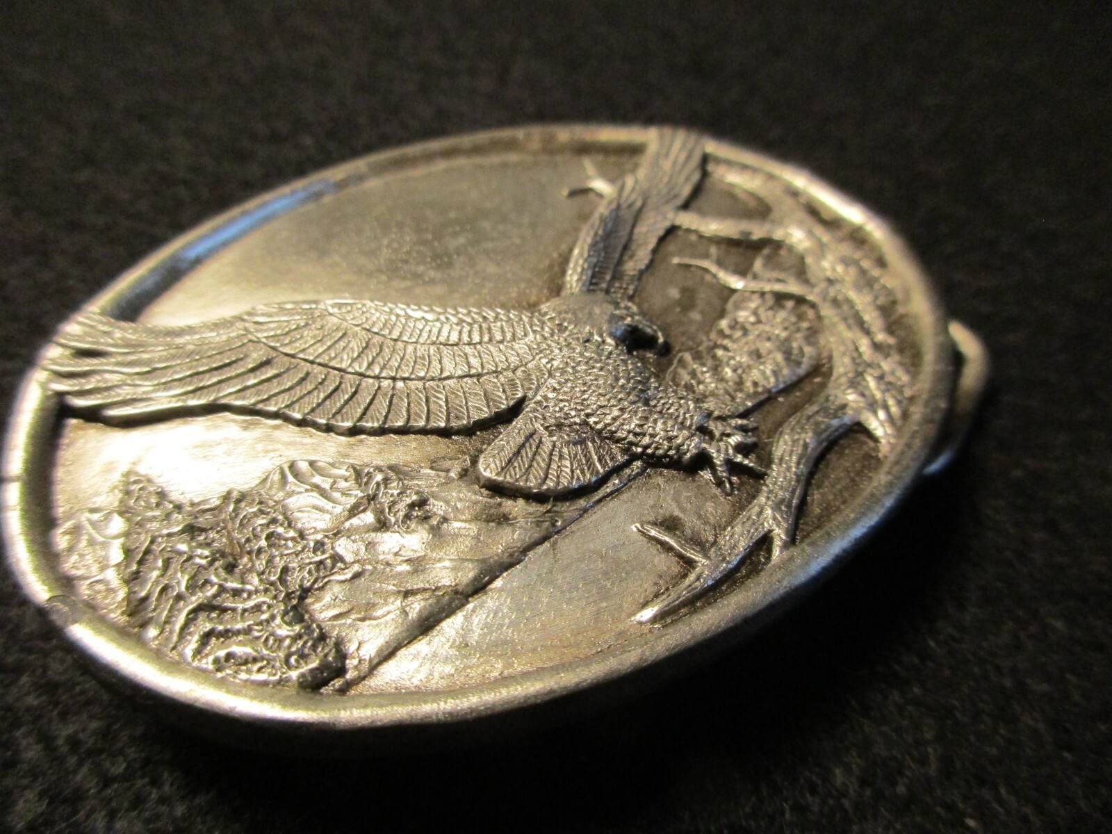SOLID PEWTER BELT BUCKLE, « EAGLE » 3-D DESIGN, SISKIYOU CO. MAN-1222*07067