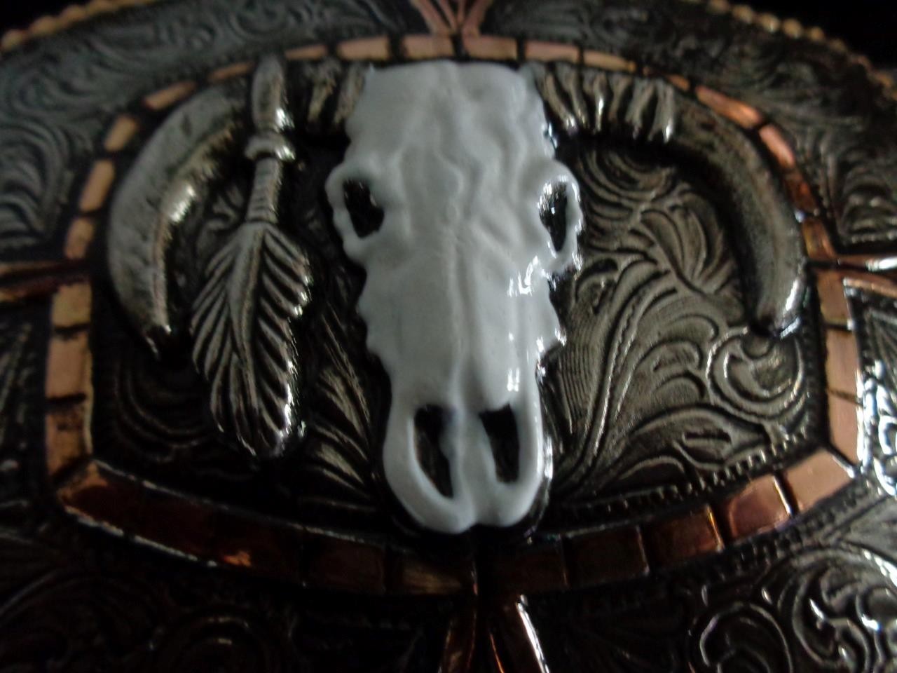 CRUMRINE ROPE EDGE SKULL HEAD BELT BUCKLE IN PACKAGE NEVER WORN COST WAS 75.00