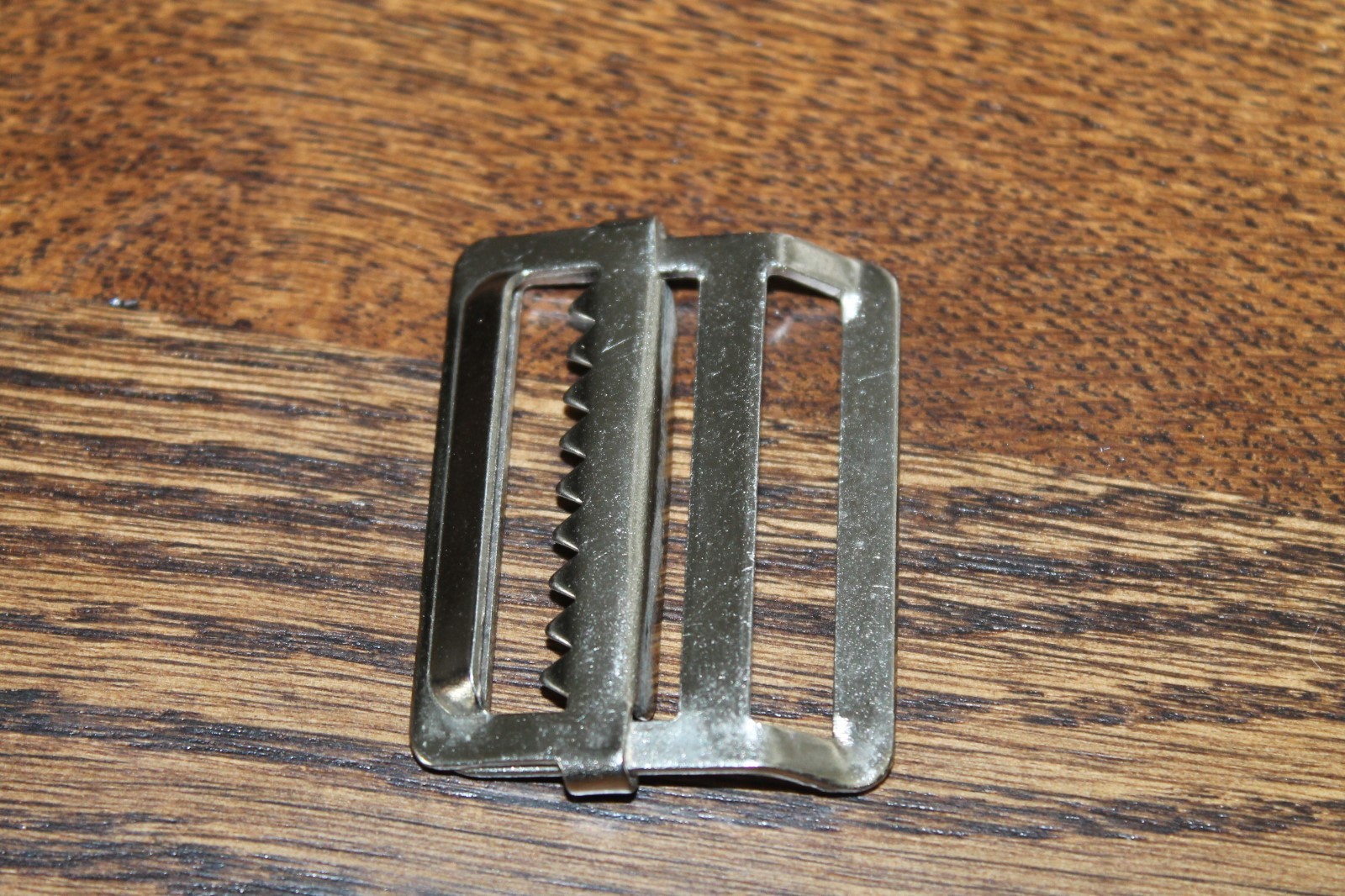 2 Nickel Metal slide ladder buckle with adjustable jaw 1 1/2&Prime; buckle