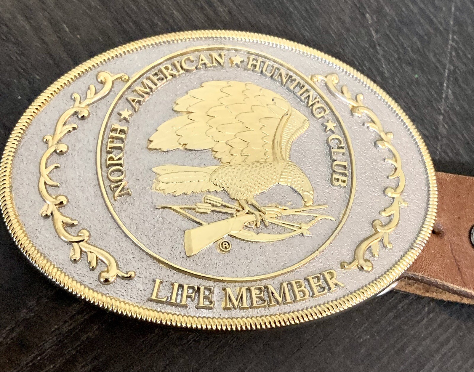 Genuine Leather Belt Horses Stallions W/ NA Hunting Club Belt Buckle USA 26