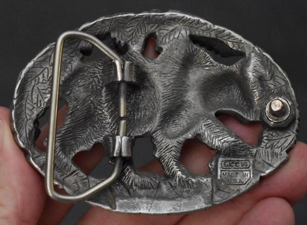 HANDSOME C 1995 SIGNED EJC GRIZZLY BEAR CUT OUT MOTIF PEWTER WESTERN BELT BUCKLE