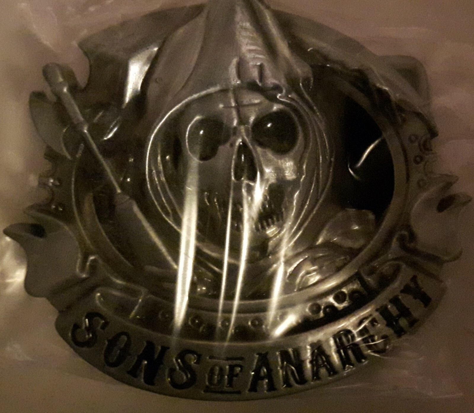 Son&rsquo;s of Anarchy – Embossed Grim Reaper Metal Alloy 4&Prime; x 3.5&Prime; Belt Buckle – NWOT