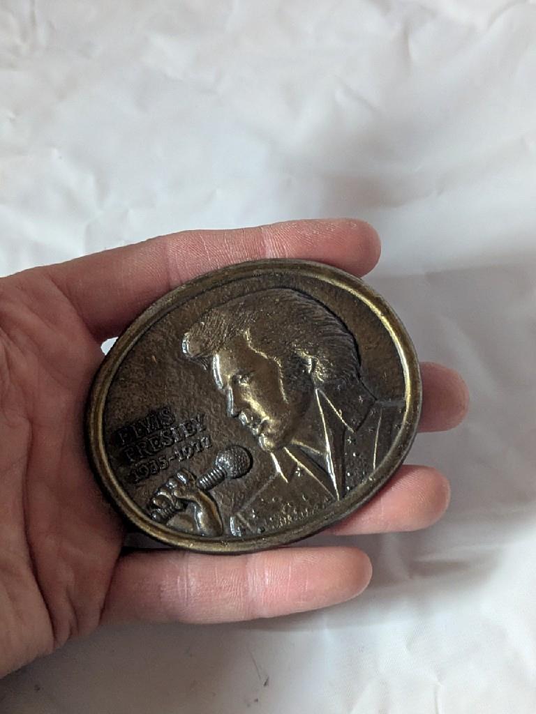 vintage 1970s belt buckle ELVIS solid brass WESTERN cowboy