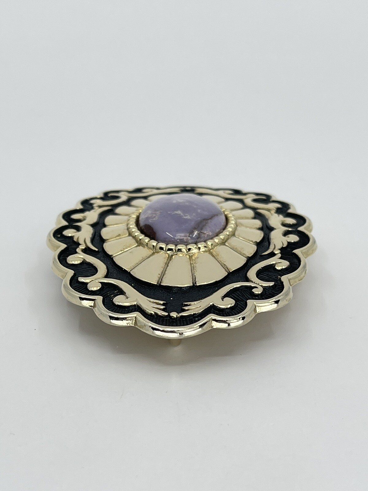 Belt Buckle Lavender Jade Cabochon oval gold tone black enamel background